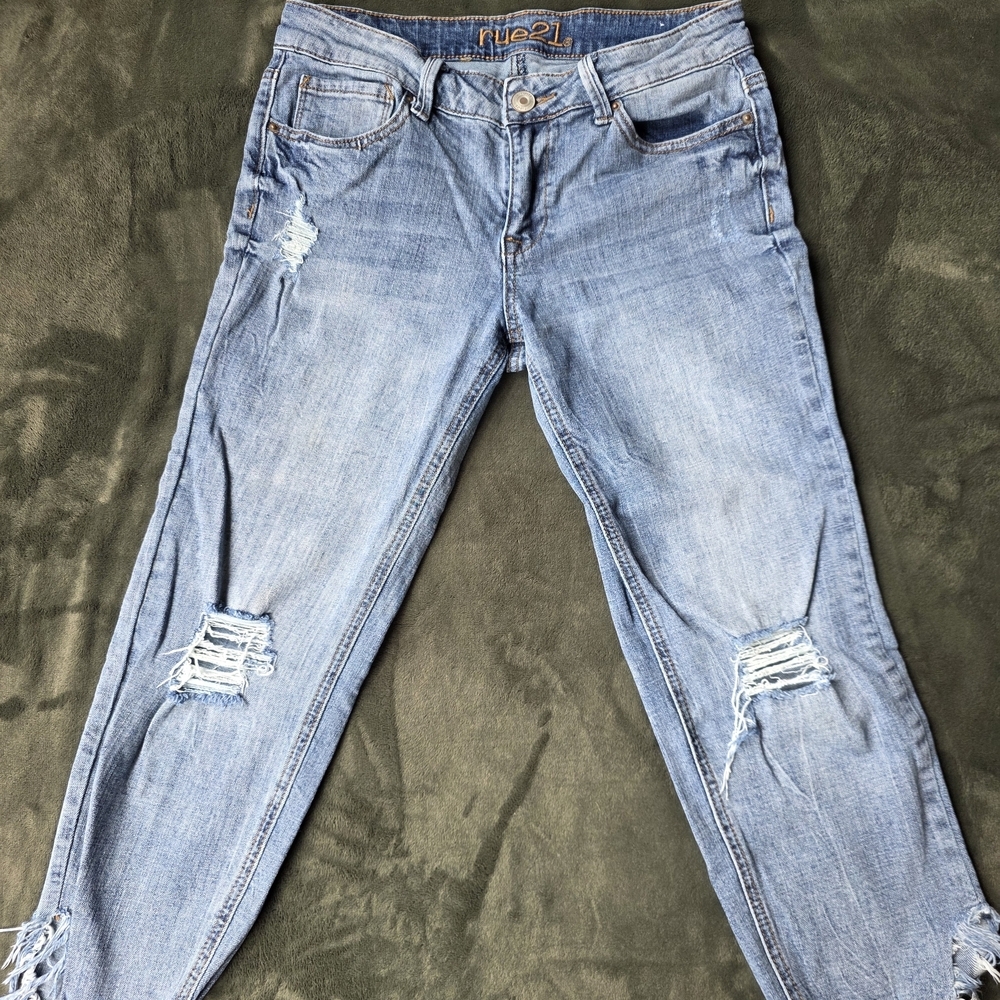 Rue21 Light Wash Distressed Boyfriend Jeans